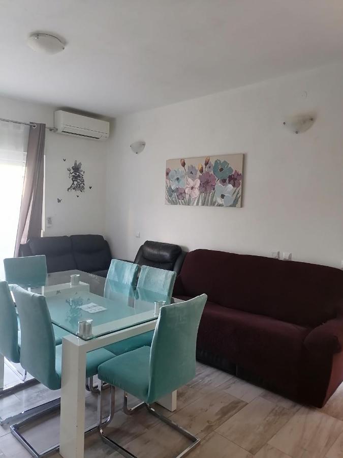 Kaštela Apartments Seven Castles P מראה חיצוני תמונה